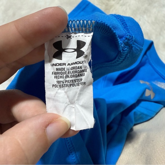 Bundle of 2 Under Armour Short Sleeve Athletic Tops - Picture 5 of 7